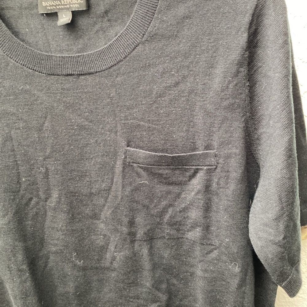 Banana republic large light weight black wool knit short sleeved sweater - Picture 3 of 5